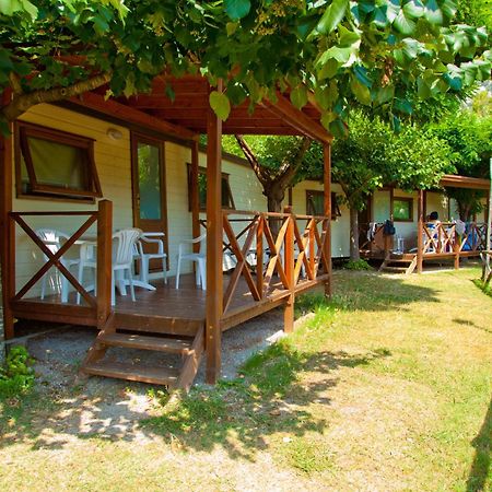 Campeggio Pian Dei Boschi Pietra Ligure Ngoại thất bức ảnh